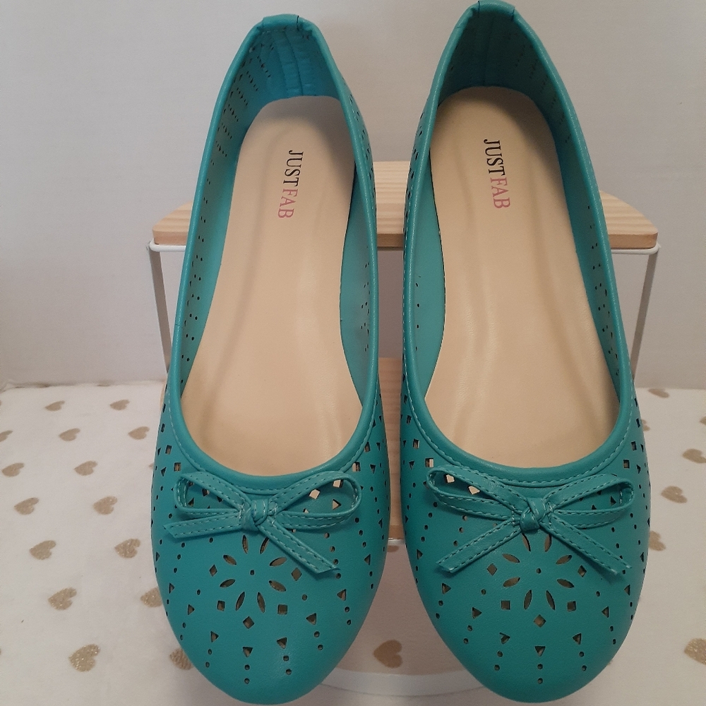 🔥3/$70 🎉S-HP🎉 *NWOT* JustFab "Dot" Women's Shoes - Picture 6 of 7